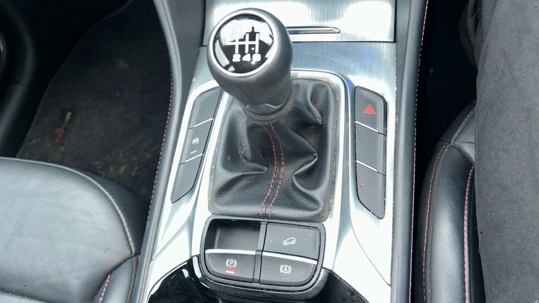 MG Hs 1.5 T-GDI Exclusive 5dr Petrol Hatchback